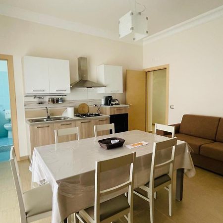 Xacca Luxury Apartment Шака Екстериор снимка