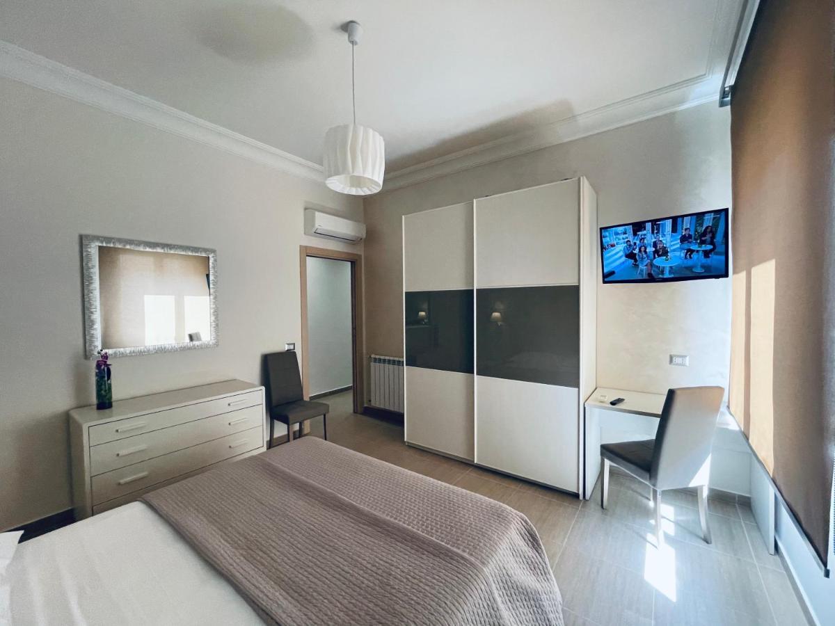 Xacca Luxury Apartment Шака Екстериор снимка