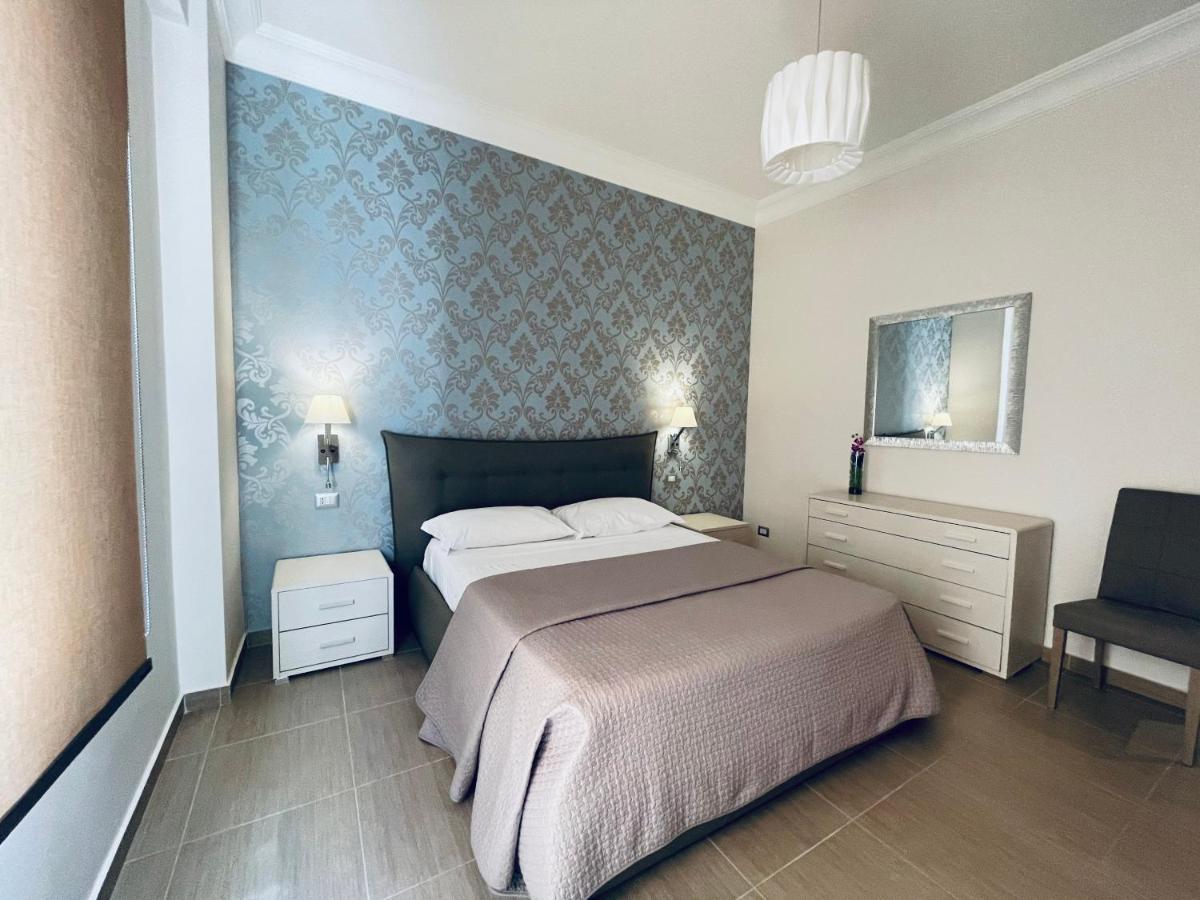 Xacca Luxury Apartment Шака Екстериор снимка