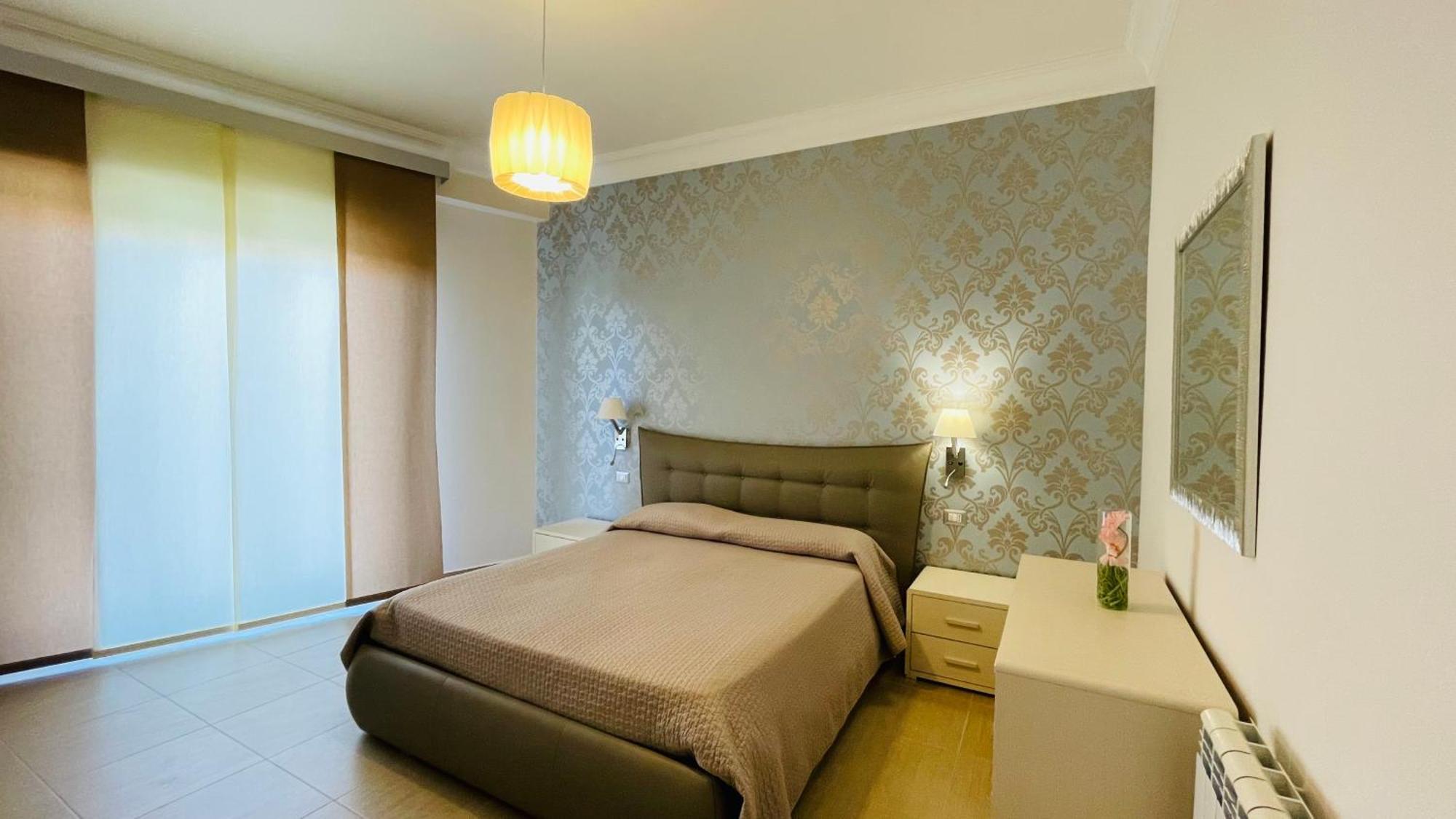 Xacca Luxury Apartment Шака Екстериор снимка